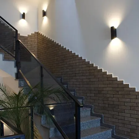 Forsage אוזהורוד